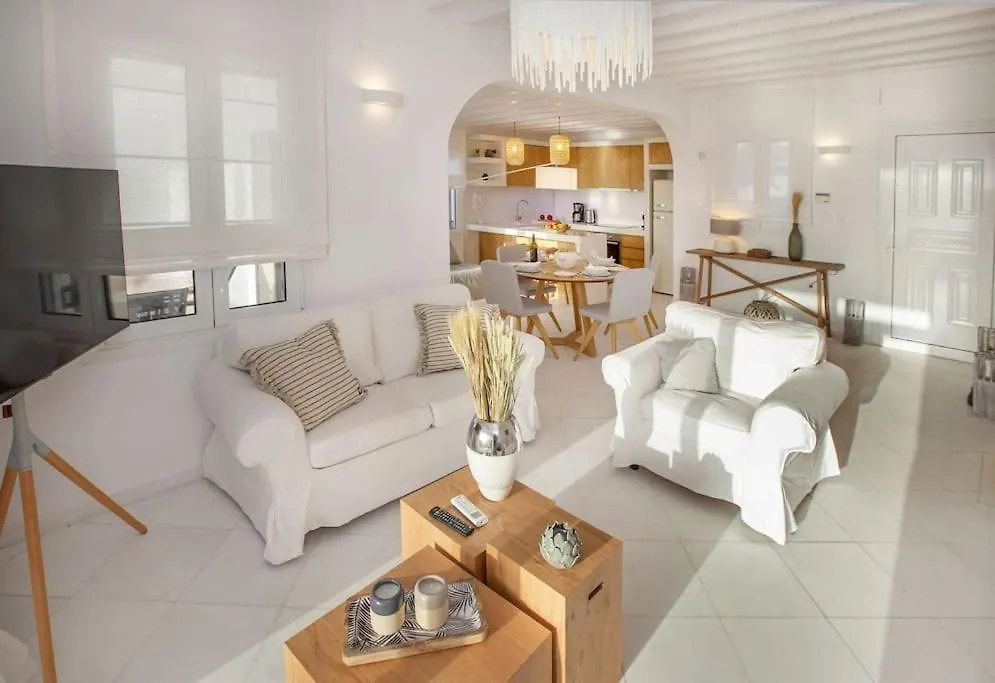 Mykonian House In Elia Beach By Ghh 0*, Elia (Mykonos)